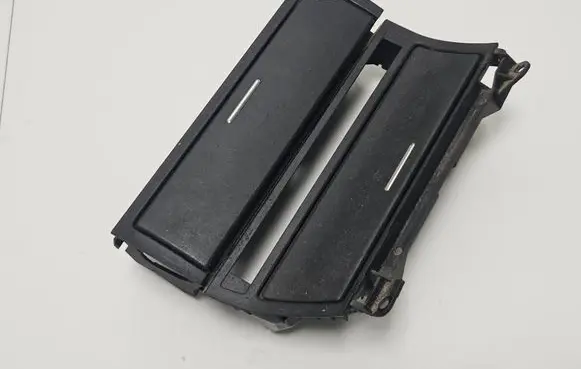 BMW 3 E46 Ashtray (front) 8268888 826888