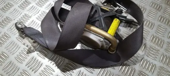 Toyota Avensis Verso Front seatbelt bampt11043 bam-pt1-1043