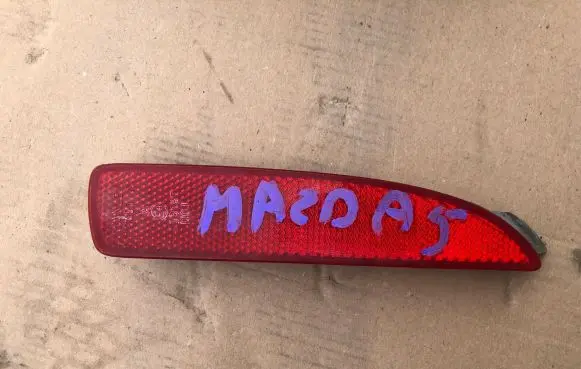 Mazda 5 Rear tail light reflector P3945B
