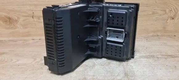 Fuse box set