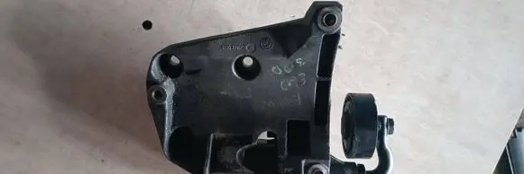 BMW 5 E60 E61 Air conditioning tensioner 7786708