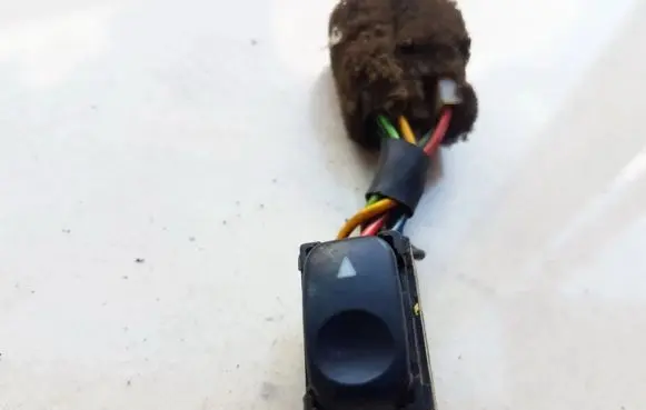 Hyundai Lantra I Electric window control switch
