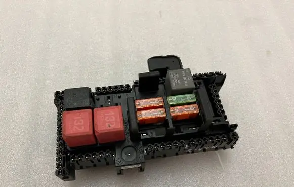 Mercedes-Benz GLC X253 C253 Fuse module A2059068501