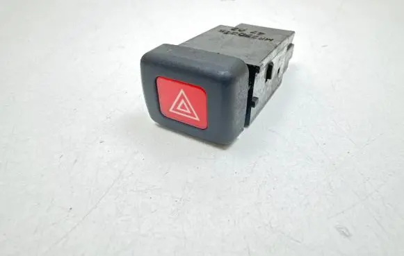 Mitsubishi Carisma Hazard light switch MR270315 4702