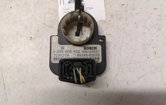 Toyota Avensis T250 Steering angle sensor 0265005432 8924502010 392123237