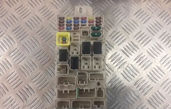Mitsubishi Space Star Fuse box set 8637B9 G8C937MF6Z00