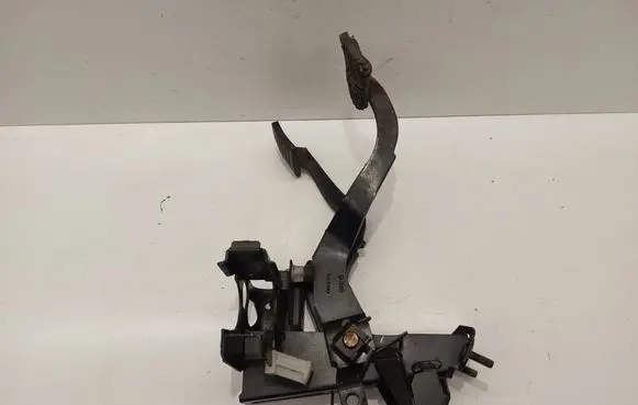 Volkswagen Scirocco Pedal assembly 
