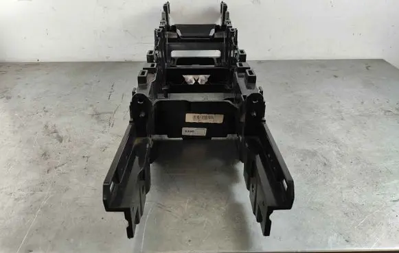 Land Rover Discovery Sport Center console LR088568