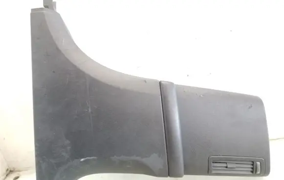 Volkswagen Phaeton (B) pillar trim (bottom)