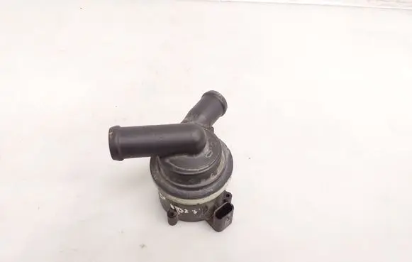 Audi A8 S8 D4 4H Electric auxiliary coolant/water pump 03L965561A