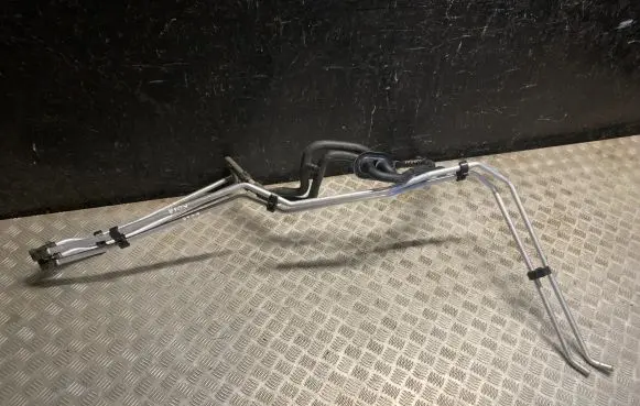 Volkswagen Transporter - Caravelle T6 Engine coolant pipe/hose 7LA819885