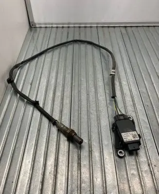 BMW 5 G30 G31 Lambda probe sensor 0281007018 8580410