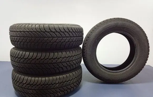 Volkswagen Golf III R17 winter tire 5452000593832
