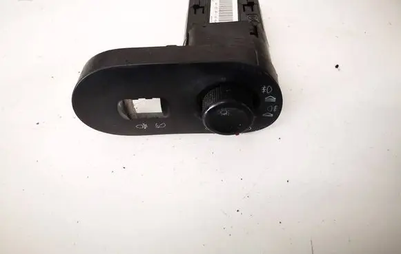 Seat Ibiza III (6L) Light switch 6L1941531AF