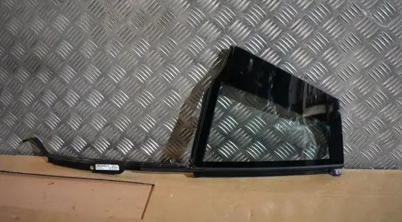 Porsche Panamera (971) Sliding door window/glass 971845026555