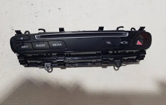 Mercedes-Benz C W205 Head unit multimedia control A2059054601DDC A2059054601
