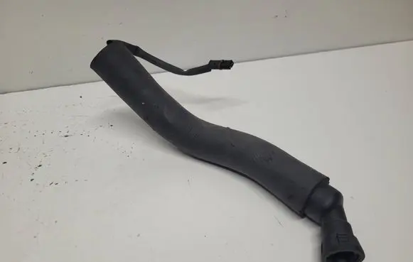 BMW 5 E60 E61 Breather hose/pipe 7527570