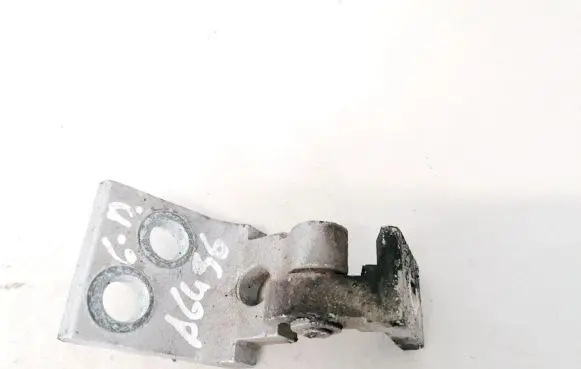 Volkswagen Golf III Rear door lower hinge