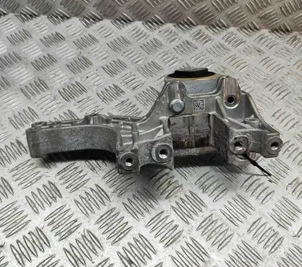Audi E-tron GT Sway bar bush bracket, front 9J1413358A