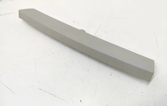 Renault Espace V (RFC) Tailgate trim 909044685R