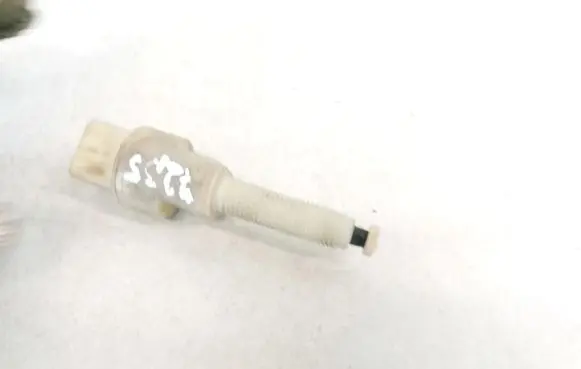 Audi A6 S6 C5 4B Brake pedal sensor switch 4A0945515A