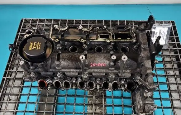 Jaguar XE Engine head PBG4D36090AC IMPRK1545842