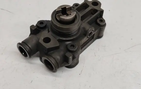 Mercedes-Benz S W220 Fuel injection high pressure pump A6110900350 0440020027 6110900350
