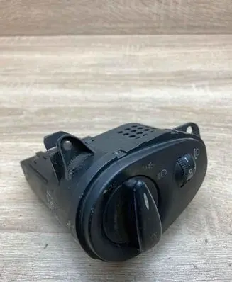 Ford Focus Light switch 98AG13A024CH 04052524