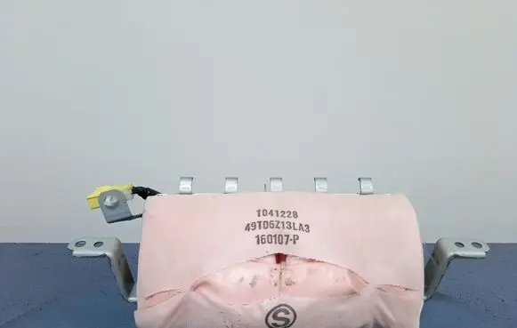 Lexus IS 220D-250-350 Passenger airbag