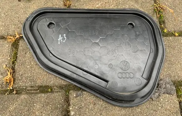 Audi A3 S3 8V Other rear door trim element 8V5839916