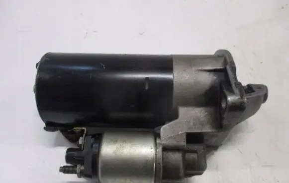 Alfa Romeo Giulia Starter motor 50532995