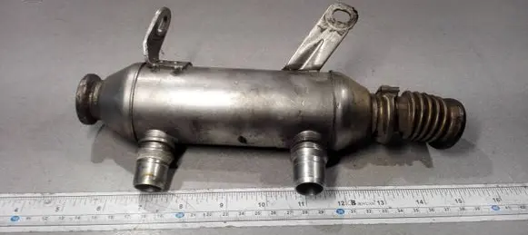 Citroen C8 EGR valve cooler 9640843480 869964X X51128