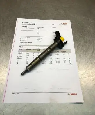 Mercedes-Benz ML W164 Fuel injector A6420701387 0445115