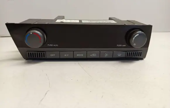 SsangYong Kyron Climate control unit 6870009020