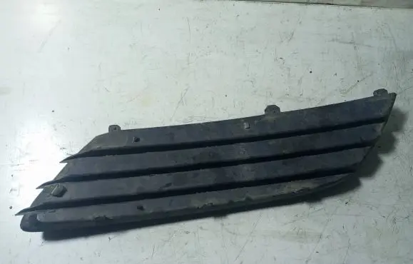 Opel Astra H Front bumper lower grill 13117251 375768702