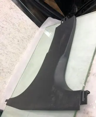 BMW 3 G20 G21 (B) pillar trim (bottom) 7433244