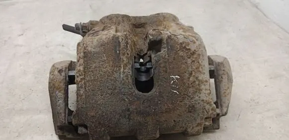Mercedes-Benz ML W164 Front brake caliper
