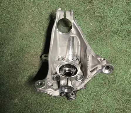 BMW X1 U11 Front wheel hub spindle knuckle 689018082