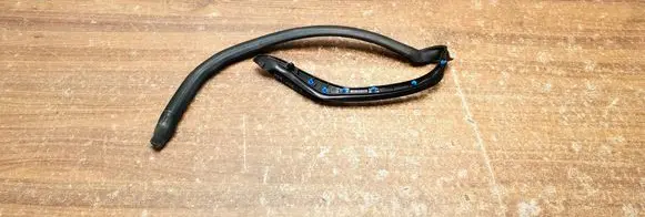 Audi e-tron Rubber seal rear door 4KE837120