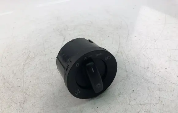 Volkswagen Golf VI Light switch 1K0941431BK
