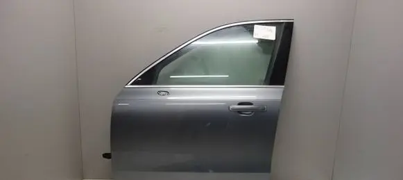 Volvo XC90 Front door