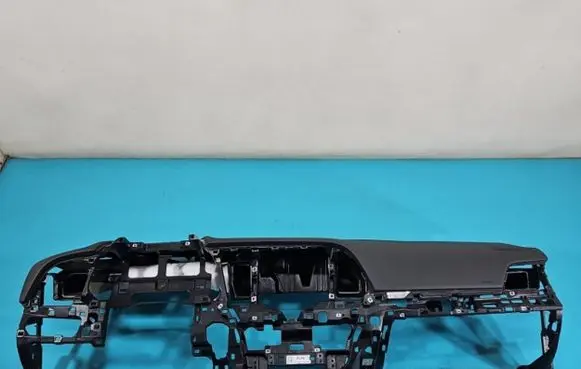 Hyundai Elantra VI Dashboard IMPRK1432497