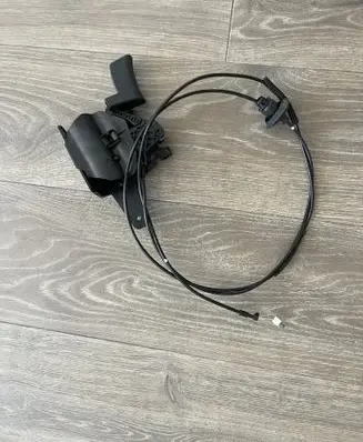 Peugeot 308 Engine bonnet/hood lock release cable 9833929780
