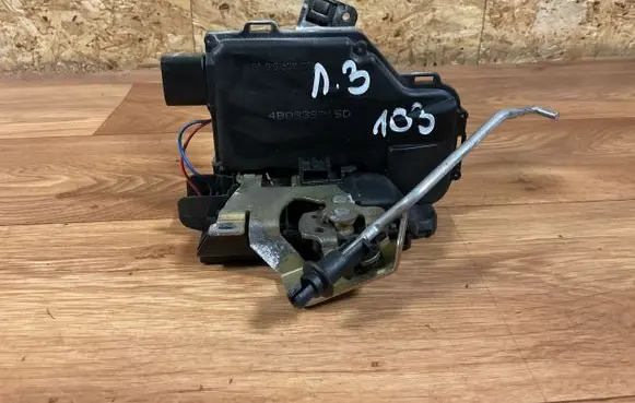Audi A4 S4 B6 8E 8H Rear door lock 4B0839015D PA6630XGF