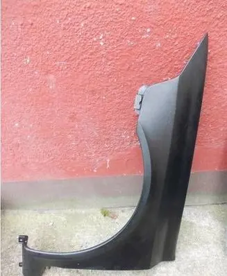Renault Laguna II Fender 8200295803 NE18470