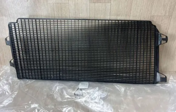 Renault Master III Radiator trim 622548459R