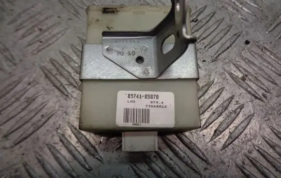 Toyota Avensis T250 Sliding door control unit/module 89741-05070