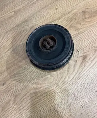 BMW X3 E83 Alternator pulley 