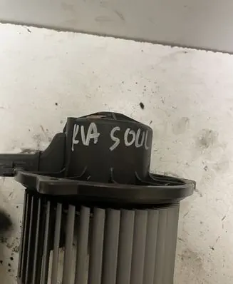 KIA Soul Heater fan/blower F00S330024