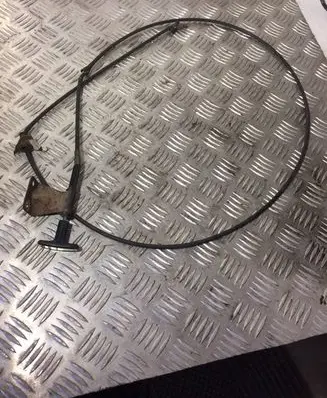 Nissan Patrol 260 Engine bonnet/hood lock release cable 